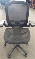 Black Mesh Office Chair-hydraulics work