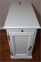 WHITE BEDSIDE TABLE