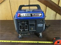 Yamaha EF1000 Generator