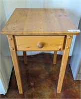 PINE 1 DRAWER SIDE TABLE