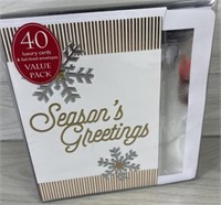 BOX OF HOLIDAY CARDS W/ ENVELOPES NEW/UNUSED