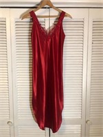 VINTAGE ADONNA NIGHTGOWN DRESS SMALL