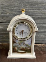 Thomas Kinkade Sweetheart Cottage Clock