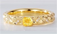 18Kt Gold Natural Yellow Diamond Ring