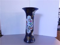Grand vase â fleur de porcelaine émaillée