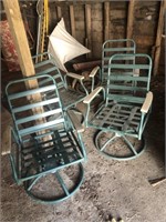 4 Green patio chairs no cushions