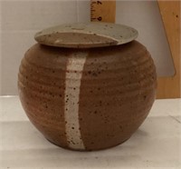 Studio pottery pot with lid