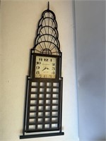 New York Building tower Wall hang clock measures