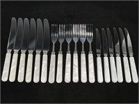 SHEFFIELD STAINLESS FLATWARE WITH MOTHER OF PEARL