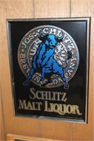 1984 Schlitz Malt Liquor Glass Bar Sign
