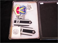 U.S. Air Force epaulets, cap metal insignias,