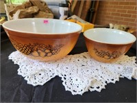 2 Pyrex nesting bowls Old Orchard Brown