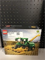Lego technic John Deere