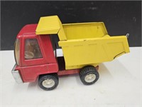 Vintage Buddy L Metal Toy Dump Truck 8" L