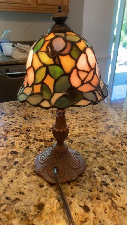 Stained Glass Table Lamp11 inches tall