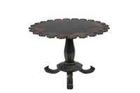 CHINOISERIE BLACK LACQUERED PEDESTAL TABLE