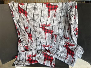 Matching Moose blanket & bed sheets