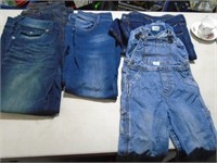 6 Pair of Jeans assorted sizes