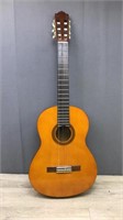 Yamaha Acoustic Guitar Model Cg-100a