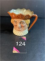 Old King Cole Royal Doulton & Co. Rd No 832354