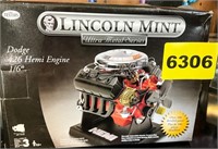 Lincoln Mint Dodge 426 Hemi Engine In Box