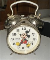MICKEY MOUSE BATTERY POWERED ALARM CLOCK