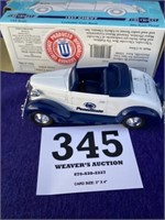 Penn State 1937 Chevy
Lockable bank by liberty