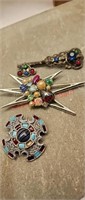 Large broaches Emmons