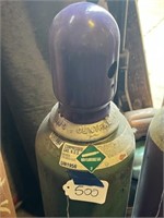 Medium Full Bottle of Oxygen Compressed Gas