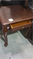 Wooden end table with drawer