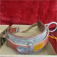 Klein tools harness belt.