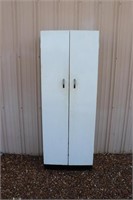 Metal 2-door cabinet