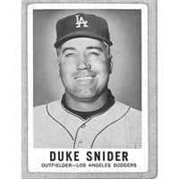 1960 Leaf Crease Free Duke Snider