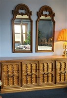 Dresser with 2 mirrors
