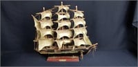 Fragata Espanola Wooden Ship Display
