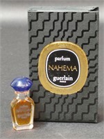 Guerlain Paris Nahema Parfum