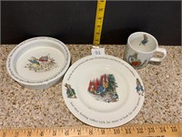 Wedgewood Peter Rabbit Childrens Set