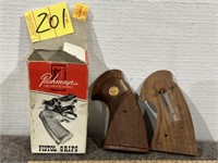 NEW/OLD PACHMAYR COLT WOOD SCALES #CI-L-BLK