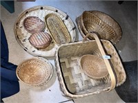 LARGE LOT OF BASKETS