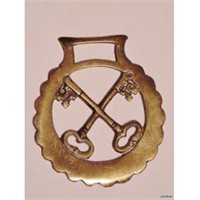 Brass Saddle Ornament Crossed Keys