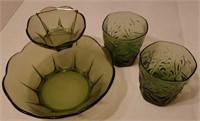 MC Chip and dip bowl set, with 2 green glasses tha