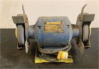 DeWalt 6" Bench Grinder DW756