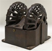 Vintage Cast Iron Hog Oiler