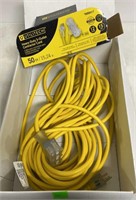 Utilitech heavy duty 3 outlet cord (plug has