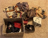 U - BASKET W/ PURSES, TOTES & HATS (L35)