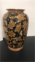 Beautiful Asian vase. 12 “ high