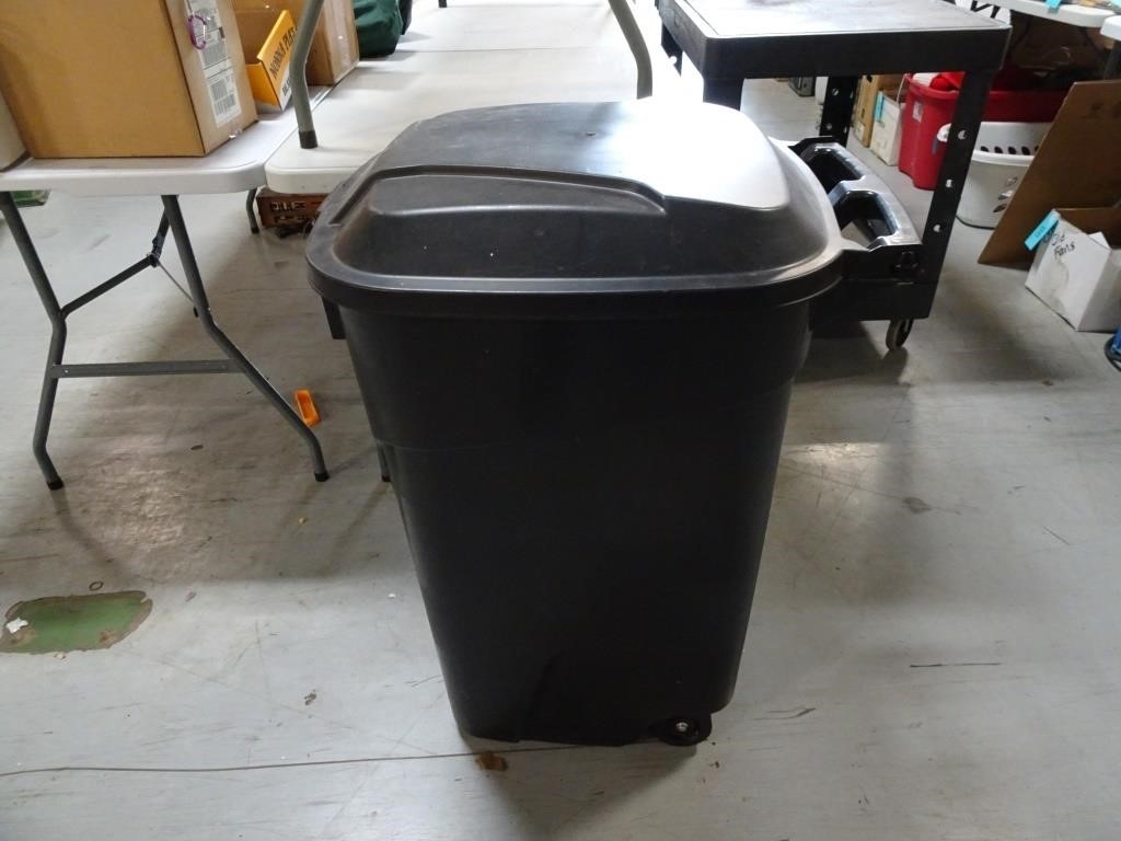 Eco Ark Heavy Duty Trash Can with Lid