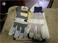 Several Pairs Of Gloves - NEW!