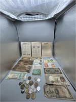 Box of Foreign Currency and Vintage Currency Pamph