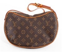 Louis Vuitton Monogram Croissant MM Handbag